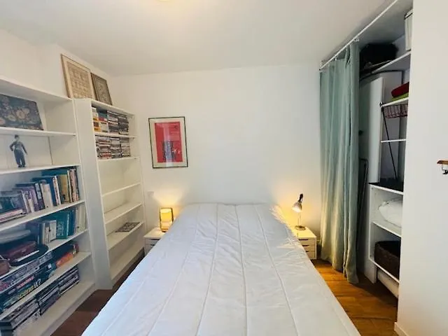Apartment Appartement Central Lorientais France